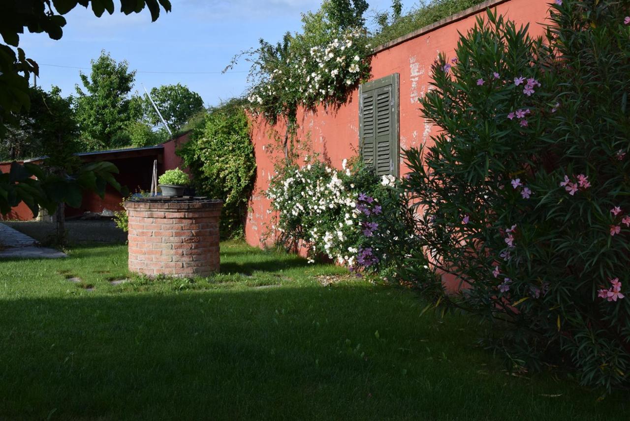 Cascina Dei Giacinti Villa Nizza Monferrato Exterior photo